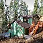 Chinquapin Retreat